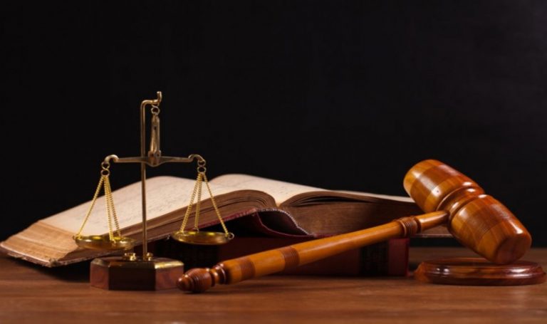 Επιχορήγηση Αυτοαπασχολούμενων Δικηγόρων